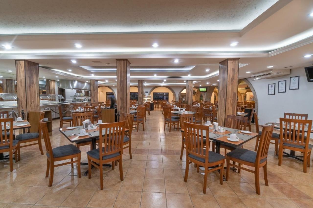 Hotel Malibu Сапопан Экстерьер фото